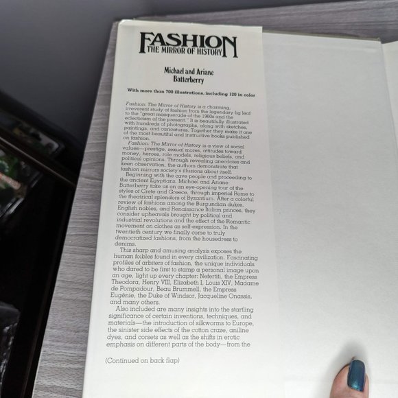 Fashion The Mirror of History Hard Back Book - Picture 8 of 10